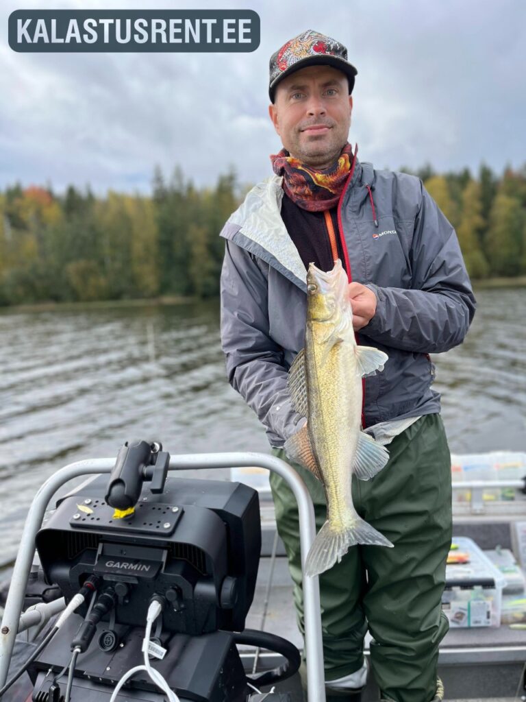 Kalastusrent.ee pakub live kajaloodi ja kalastusseadmete renti Eestis